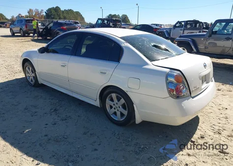 2003 Nissan Altima 2.5 Sl из США, поврежденный, VIN 1N4AL11D53C219015